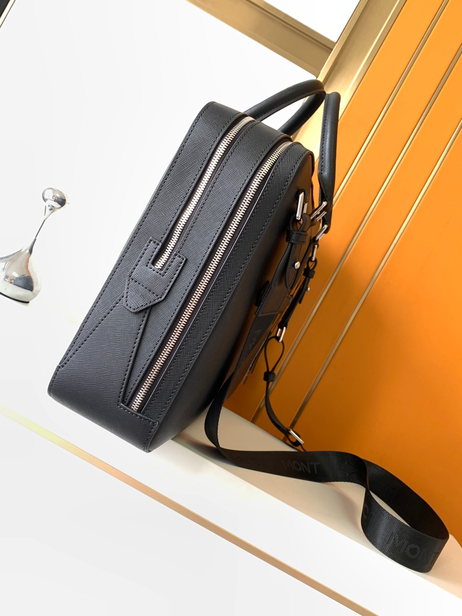 Luxuriöse Herren-Handtaschen a – Leatherwork Bag Bewertung und Preis