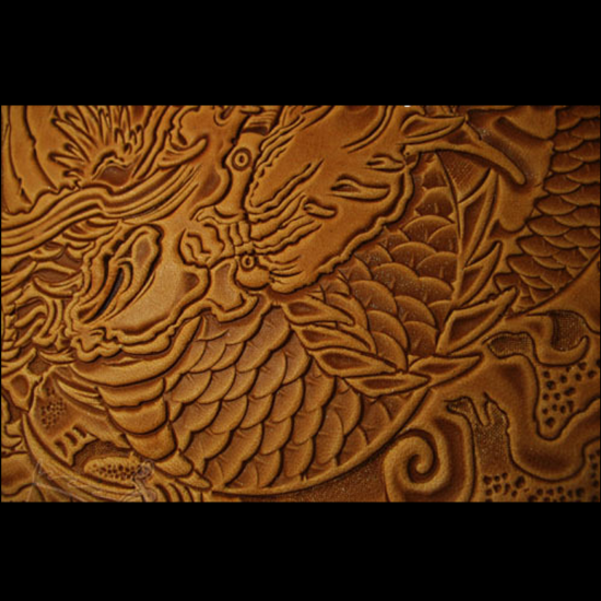 Drachenmuster Handgefertigte e – Unique Leather Work Bewertung und Preis